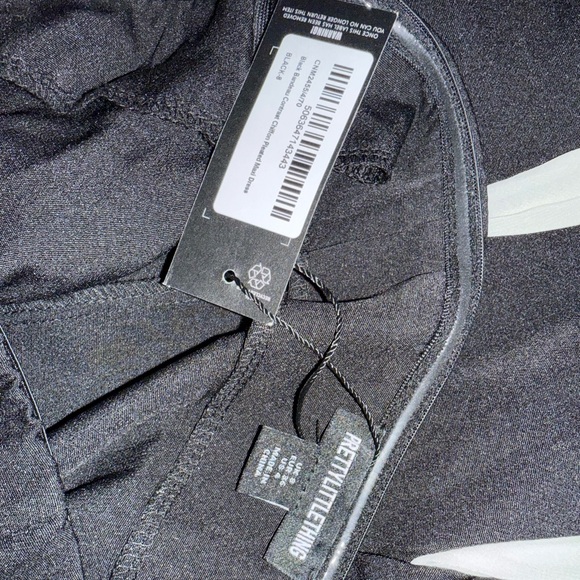 PrettyLittleThing Black and White Strapless Dress - Picture 9 of 11